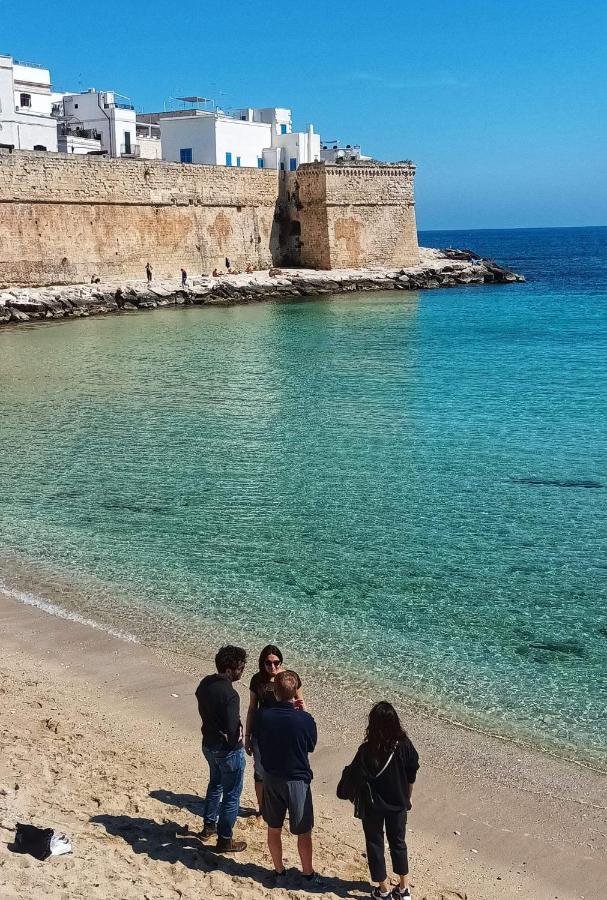 Appartamento Palazzo Antonelli Monopoli Exteriör bild
